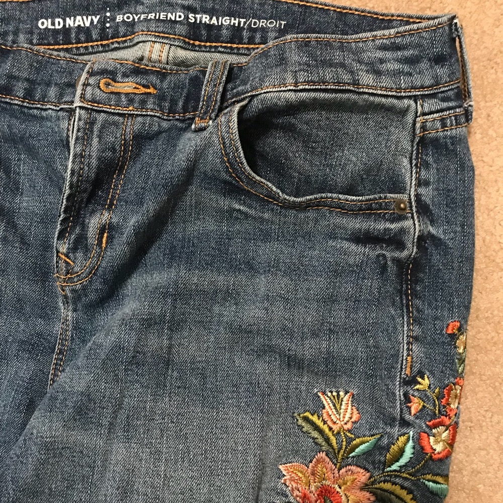Old navy boyfriend straight jeans.